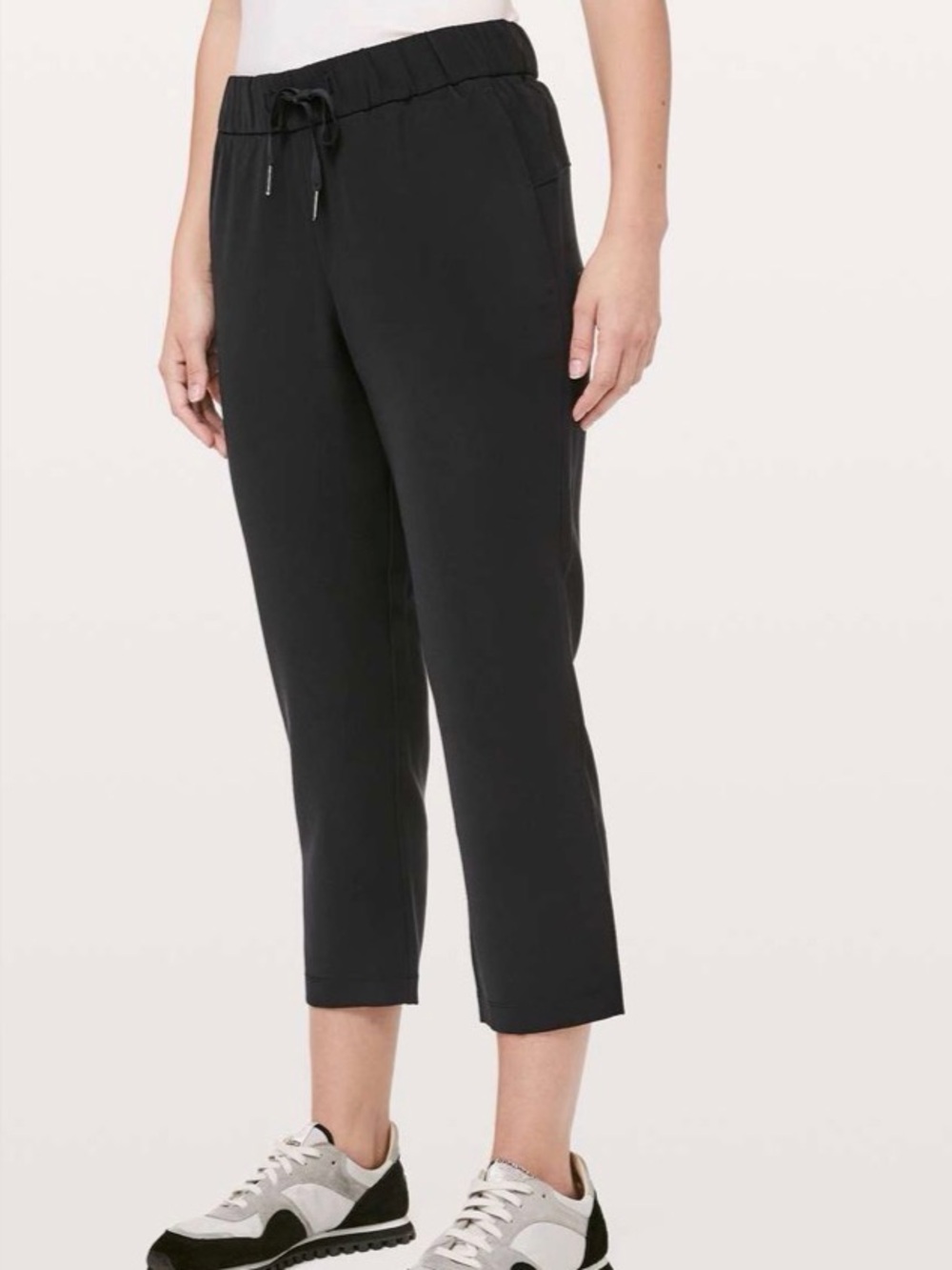 LULULEMON ON THE FIY CROPPED STRAIGHT LEG TROUSER PANT WOVEN BLACK SIZE 12 - Picture 2 of 8